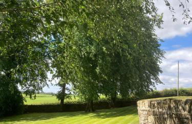 Marshill Farmhouse - Photo 10