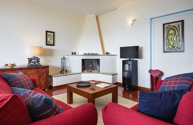 Orizzonte Casesicule, Fantastic Sea View with Balcony and Big Windows, Wi-Fi - Foto 14