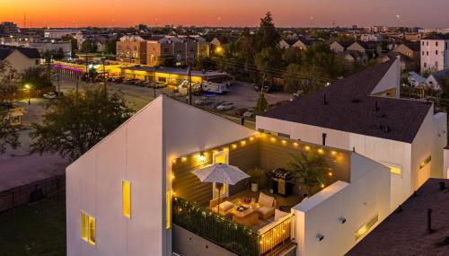 Thompson Luxuries Urban 4BR Townhome Mins to Downtown - Foto 3