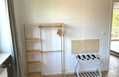 REMA Homes - Gesamte Wohnung, Küche, Parkplatz, Terrasse - Foto 19