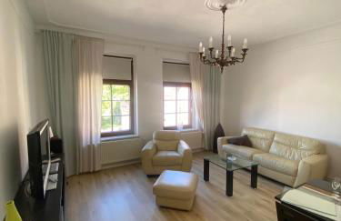 Helle geräumige Altstadtwohnung am Hagentor - Foto 1