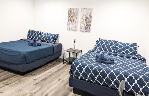 Wonderful 3 Bedroom Home Perfect for Getaway - Photo 38