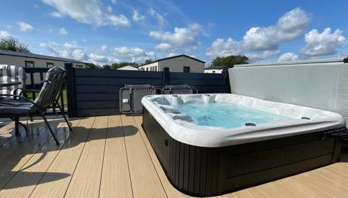 Puddleducks, Dog Friendly Hot Tub Lodge - Foto 1