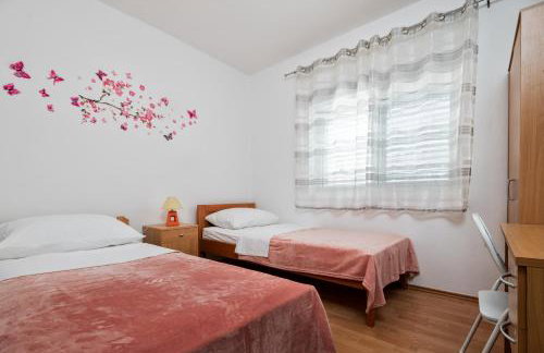 Apartment Mihaela - Photo 13