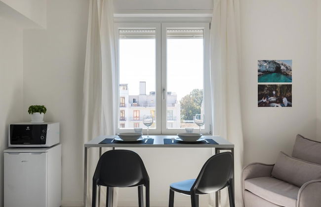 Crispi Mono Smart 10 con Balcone - Locazione - Foto 1