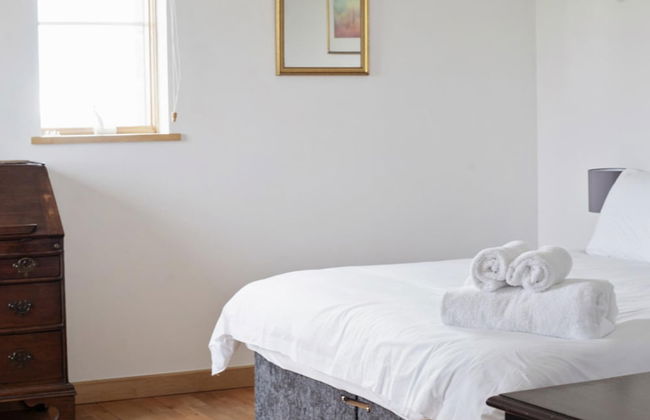 Triskele Detached Characteristic Home Sleeps 10 - Foto 38