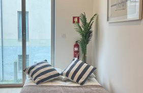 D'AUSE - New Modern Apt - 150m to Beach & Center - Photo 4