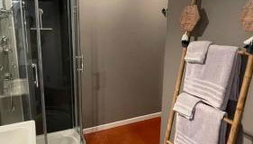 Le Troglo'Gîte, 500m à pied du Zoo de Beauval - Photo 4, towels, Shower