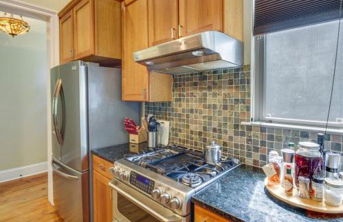 Waterfront Loranger Cottage Hot Tub, Deck and Grill - Foto 8