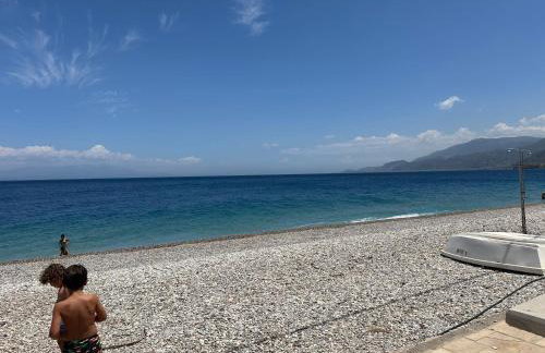 Ένα διαμάντι στην Ακράτα - Foto 2