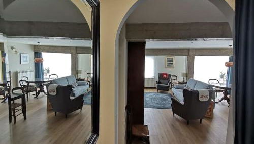 Tranquilidad junto al centro histórico - Foto 3