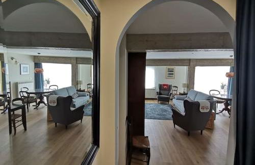 Tranquilidad junto al centro histórico - Foto 3