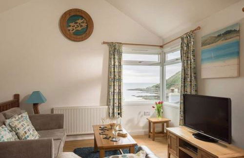 Cosy Beachfront Retreat with Stunning Sea Views and free Parking - Foto 19