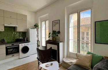 Appartement T3 neuf centre historique - Photo 1