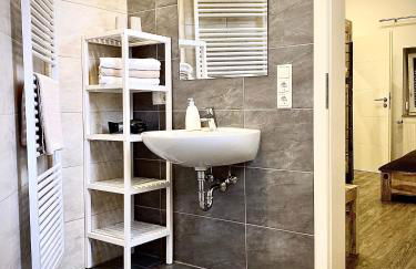 Dilger Apartments - Photo 33