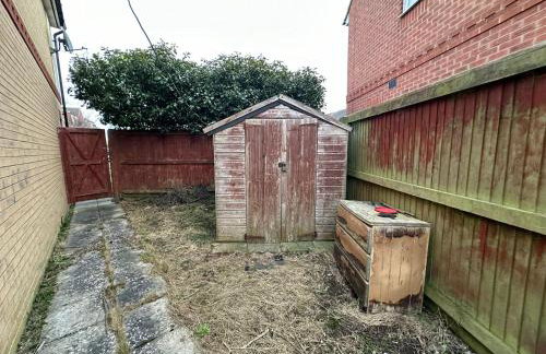 Oxford four-Bedrooms detached house with driveway parking - Foto 36