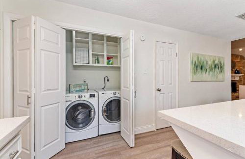 Super Cozy Entire House Near Downtown - Book Now !! - Foto 38