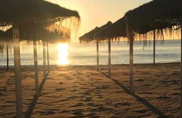 Sea frontline stylish beach House - Foto 12