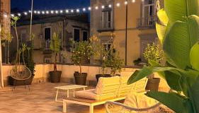 Élite House free parking for small cars only - Photo 2