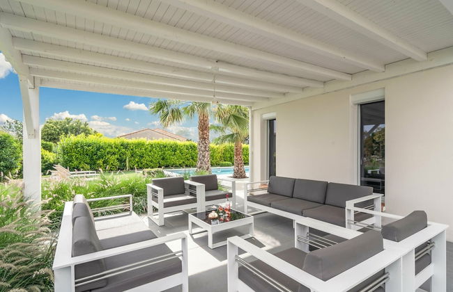 Luxurious Villa in Saint Genies de Fontedit With Heated Pool - Foto 39