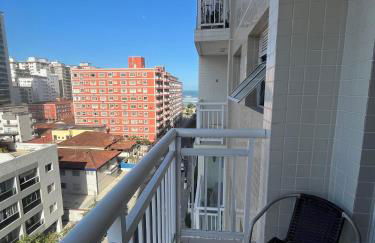 Lindo e aconchegante apto a 50m da praia - Foto 5