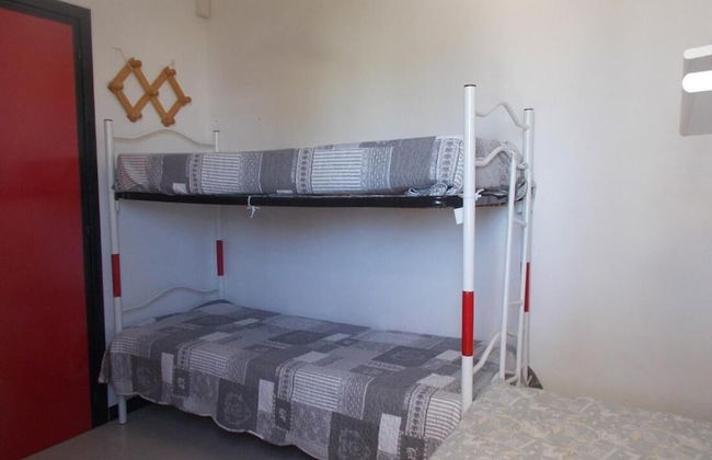 Comfortable Apartment Near the Beach - Photo 5