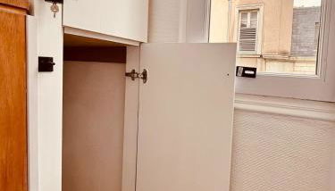 Le Nid du Château - Cocon avec Bagagerie - Foto 5, wardrobe