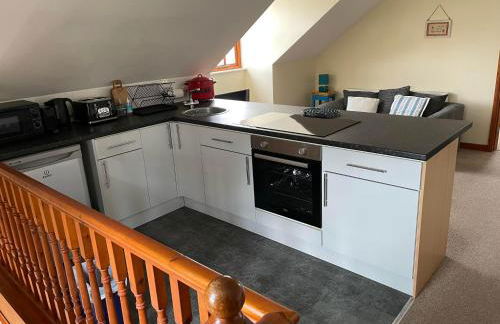 The Loft at Duffryn Mawr Self Catering Cottages - Photo 34