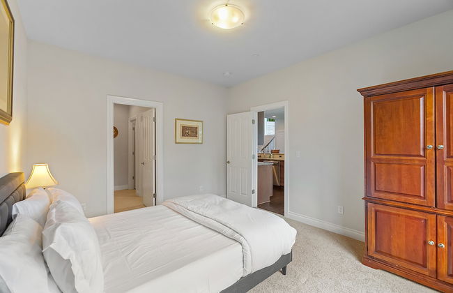 Serenity Shores in Kenmore - Foto 3