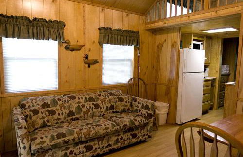 Deluxe Vacation Cabin Rentals in the Adirondacks near Saratoga Springs, New York - Foto 11