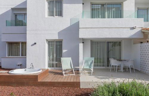 Cabot Las Velas Apartments - Photo 92