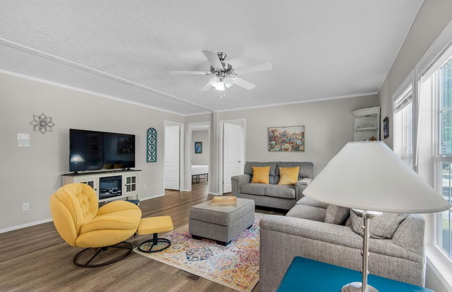 Beachin' Fun - Photo 7