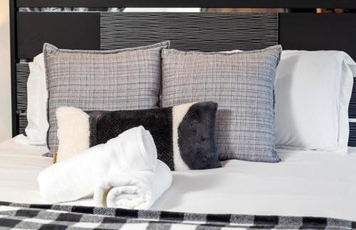 Off Grid Mountaintop Paradise Pool Spa and Games - Foto 8