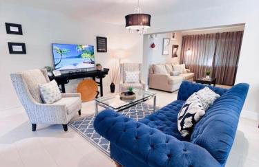 The Miami Grove Oasis - Photo 17