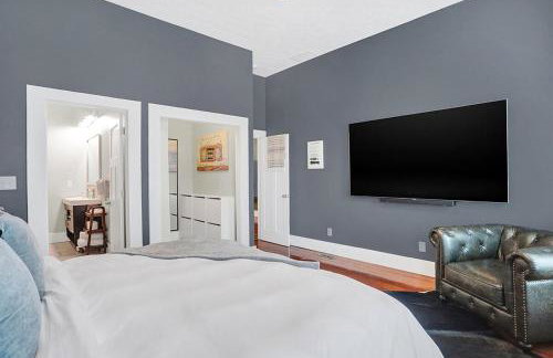 Prime location very close to downtown! - Photo 35