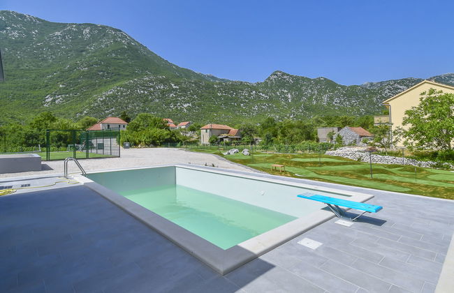 Villa in Zupa With Infinity Pool & Biokovo Views - Foto 22
