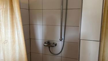 MonteurGut Apartments Birke - Foto 4, Shower