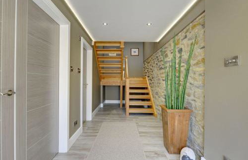 The Gate House - Photo 6