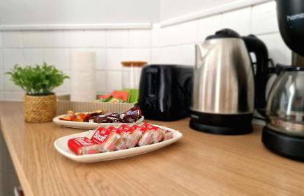 Proche Nausicaa, gare & remparts, spacieuse maison 3 chambres, cour privée, parking gratuit & adaptée aux vélos - Foto 7