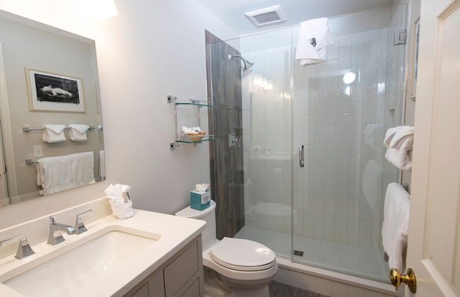 Modern & Updated Winterplace 3br- Sleeps 12 3 Bedroom Condo by RedAwning - Foto 6