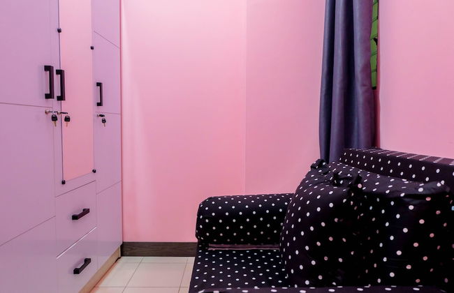 Homey and Stylist 1BR Gading Icon Apartment - Photo 10