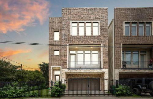 Posh Dtwn/Midtown Home w Stunning Roof-Top Terrace - Foto 42