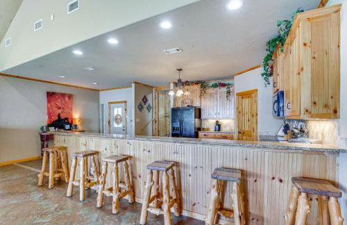 Views and Private Dock Lakefront Eustace House! - Foto 9