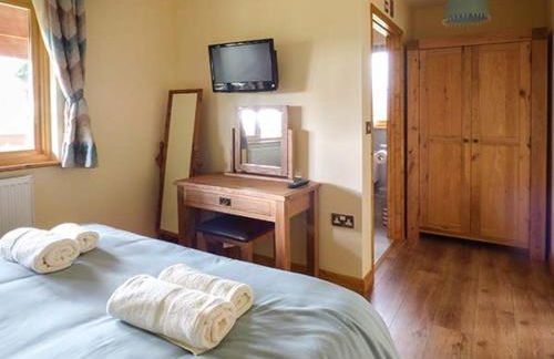 Valley View Lodge - Photo 13