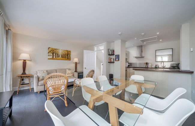 JOIVY Modern 2 bed flat in Central London, sleeps 6 - Foto 15
