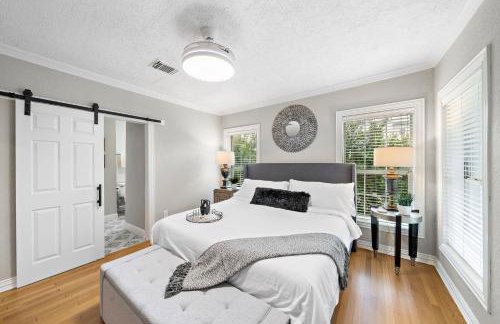 The Queen’s Gambit II - Photo 24