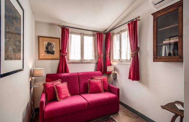 Wonderful Apartment With Balcony In Piazza Margana - Foto 3