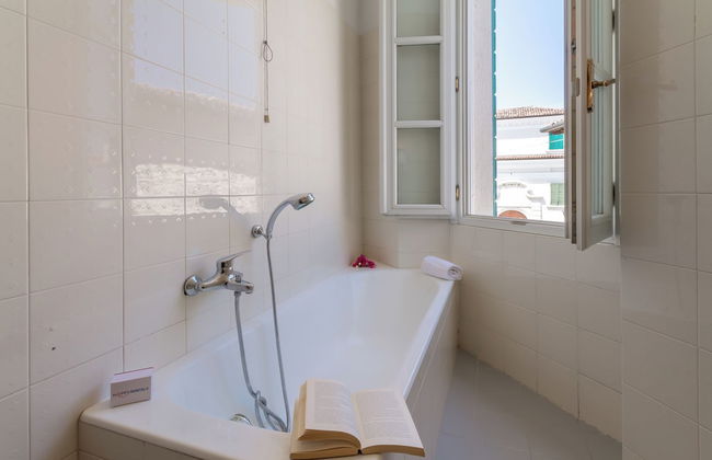 Lauri House Lakeview & Shared Pool - Foto 11