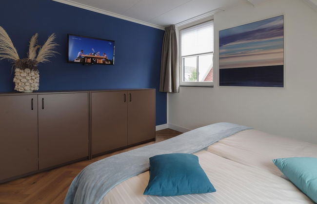 Beautiful Holiday Home With a Whirlpool - Photo 4