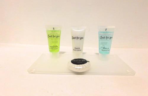 Newly refurbished 1 bed Apt in Hamilton Close to station and local amenities - Foto 12